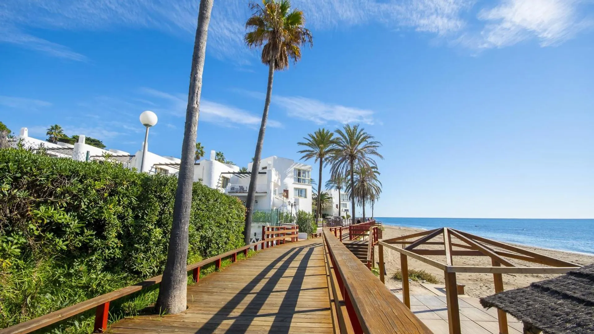 Apartamento Duplex Cala De Mijas contacts